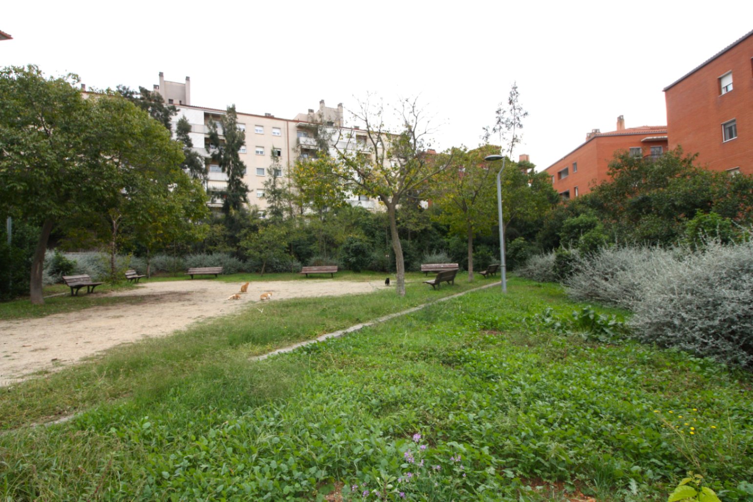 MAGNÍFICO PISO CON PARKING Y TRASTERO EN CAN CLOS-PINETONS