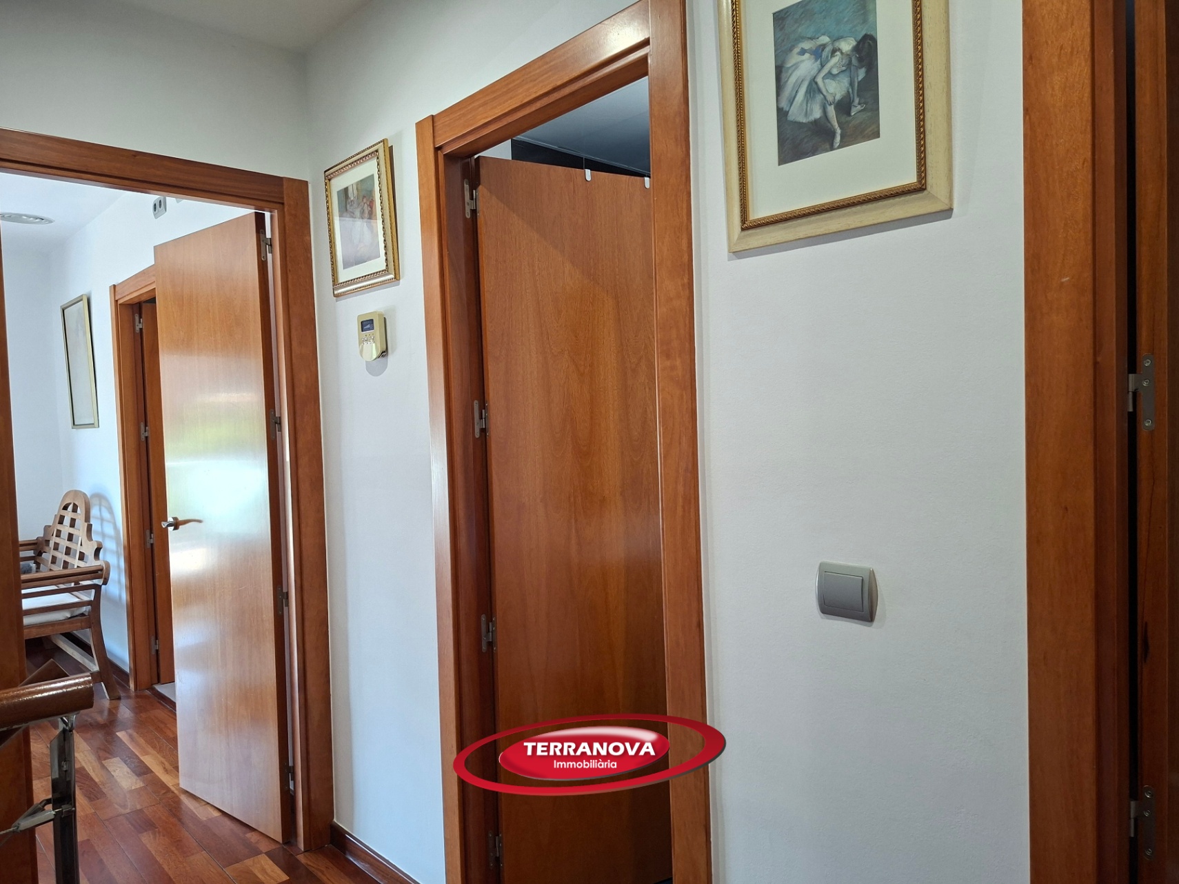 ESTUPENDA CASA PAREADA A 3 VIENTOS CON PISCINA PRIVADA