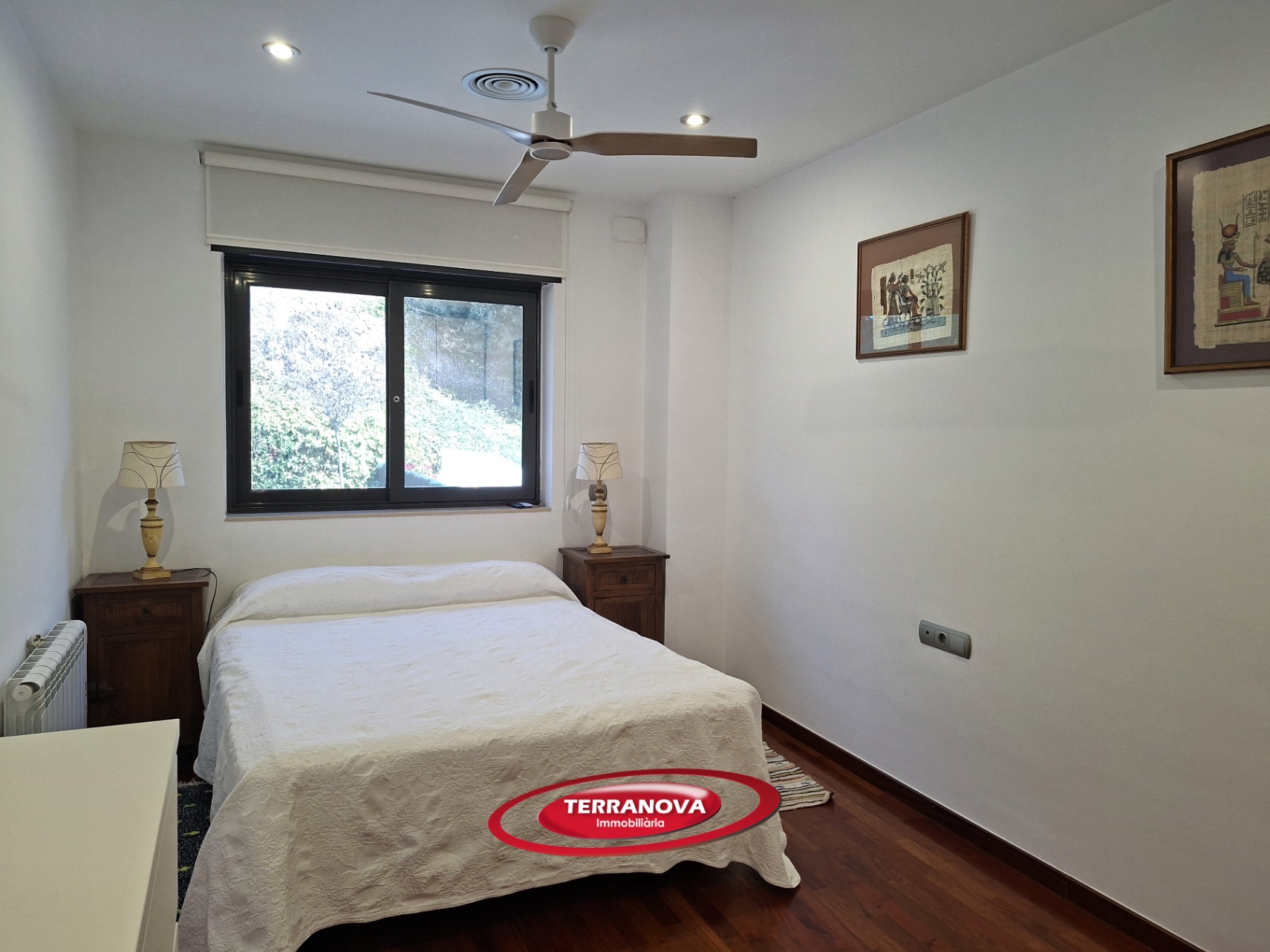 ESTUPENDA CASA PAREADA A 3 VIENTOS CON PISCINA PRIVADA