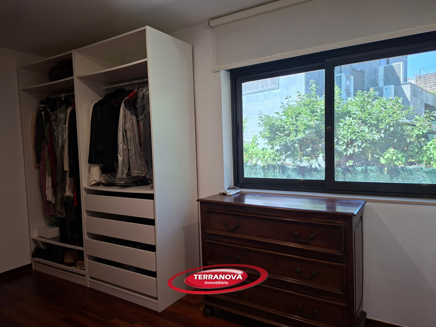 ESTUPENDA CASA PAREADA A 3 VIENTOS CON PISCINA PRIVADA