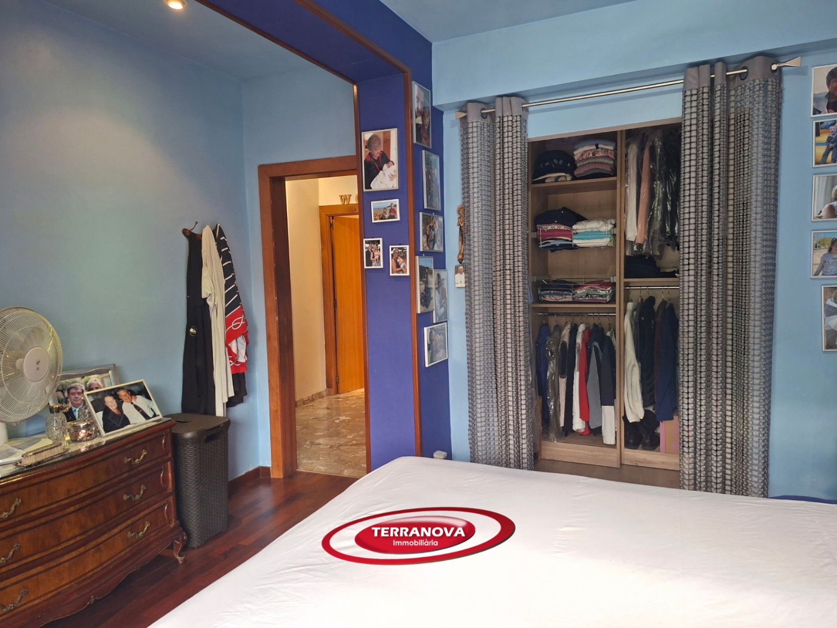 CASA EN UNA SOLA PLANTA CON GRAN PARCELA Y EXCELENTE UBICACIÓN
