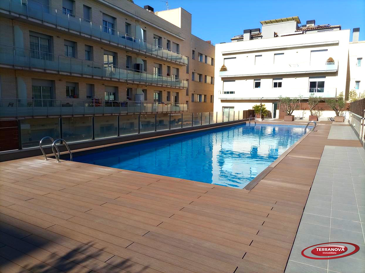EXCELLENT APARTMENT WITH COMMUNAL AREA WITH SWIMMING POOL