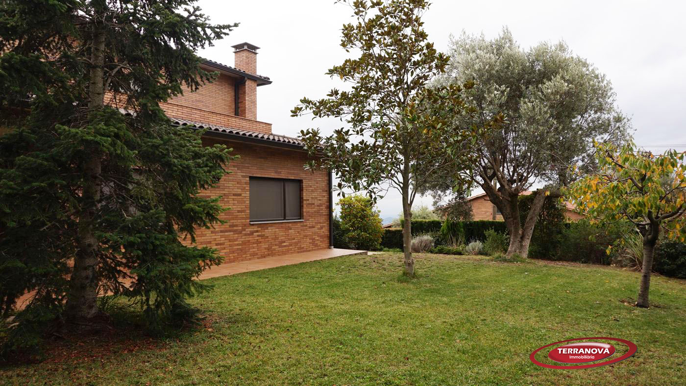 Casa a Venta a l'Ametlla del Vallès (El Serrat)
